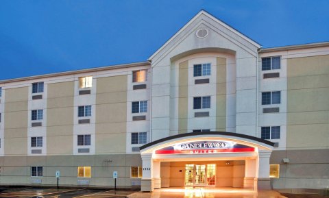 奥法隆烛木套房酒店 - IHG 旗下酒店(Candlewood Suites Ofallon, Il - St. Louis Area, an IHG Hotel)