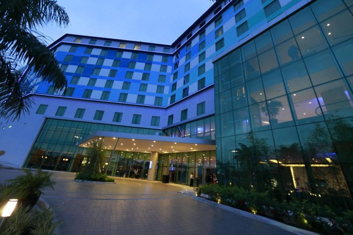 巴拿马中央温德姆特里普酒店(Tryp by Wyndham Panama Centro)