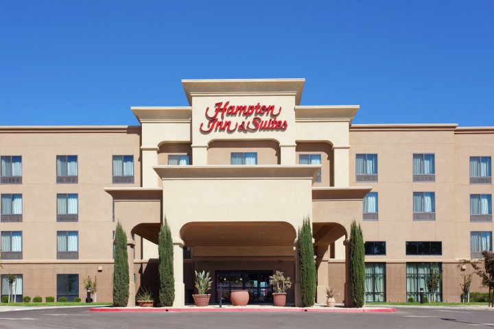 弗雷斯诺西北欢朋套房酒店(Hampton Inn & Suites Fresno - Northwest)