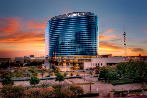 奥姆尼达拉斯酒店(Omni Dallas Hotel)