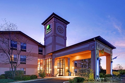 银城智选假日酒店 - IHG 旗下酒店(Holiday Inn Express Silver City, an IHG Hotel)