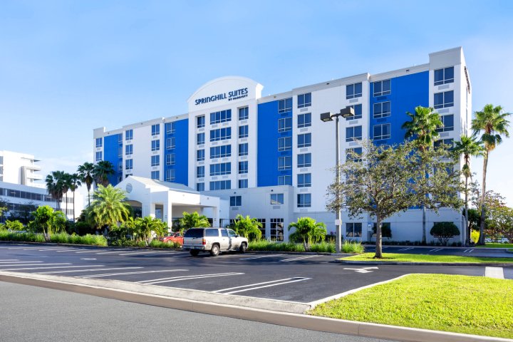 迈阿密机场南万豪春丘酒店(SpringHill Suites Miami Airport South)
