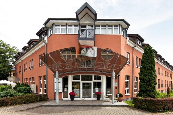 施韦青根海德堡 ACHAT 酒店(ACHAT Hotel Schwetzingen Heidelberg)