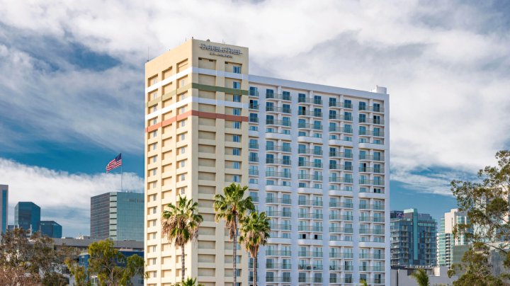 圣迭戈市中心希尔顿逸林酒店(DoubleTree by Hilton San Diego Downtown)