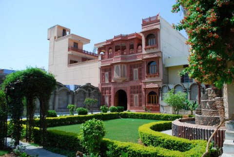 本迪哈维利普拉塔加酒店(Hotel Pratapgarh Haveli Bundi)