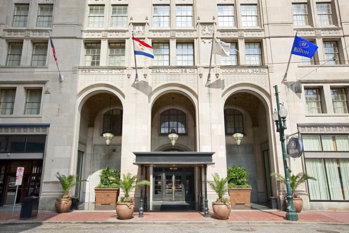 希尔顿新奥尔良圣查尔斯大道酒店(Hilton New Orleans / St. Charles Avenue)