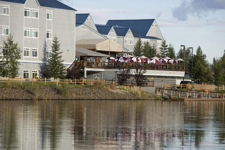 费尔班克斯公主河畔小屋(Fairbanks Princess Riverside Lodge)