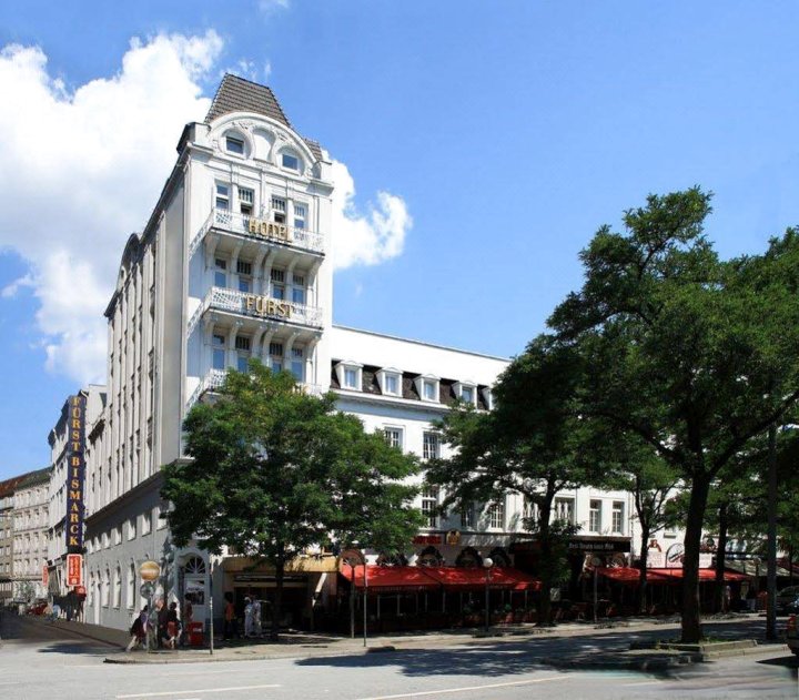 彼斯麦克公爵酒店(Hotel Fürst Bismarck)