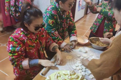 雪谷小东驴友驿站(中国雪谷风景区店)