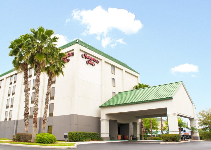 汉普顿坦帕退伍军人高速公路旅馆(Hampton Inn Tampa-Veterans Expressway)