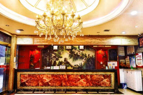 蒂格酒店(普定凯旋城店)