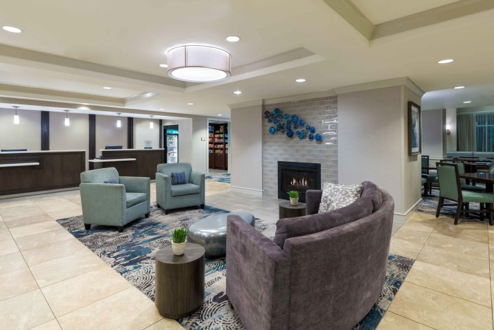 Homewood Suites by Hilton酒店坦帕机场 - 西岸(Homewood Suites by Hilton Tampa Airport - Westshore)