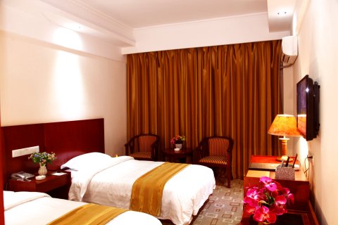 敦煌假日大酒店