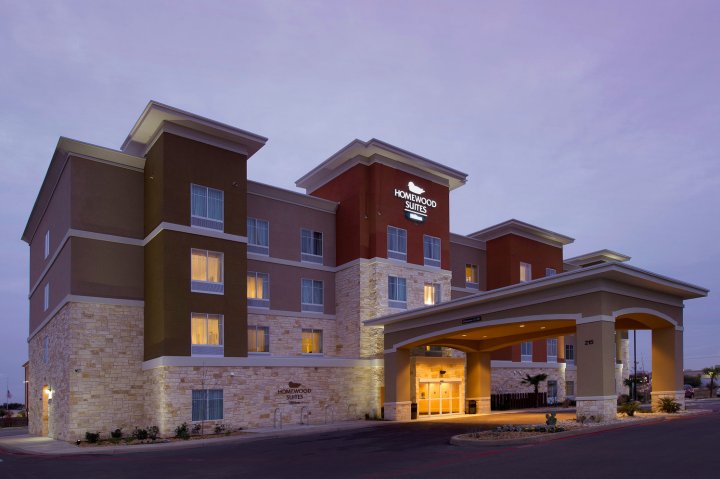 德克萨斯州拉克兰空军基地/海洋世界希尔顿惠庭套房酒店(Homewood Suites by Hilton Lackland AFB/SeaWorld, TX)