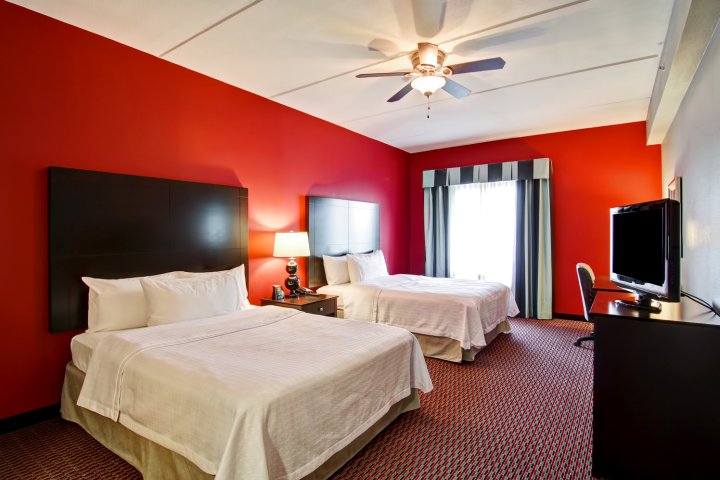里斯堡希尔顿惠庭套房酒店(Homewood Suites by Hilton Leesburg)