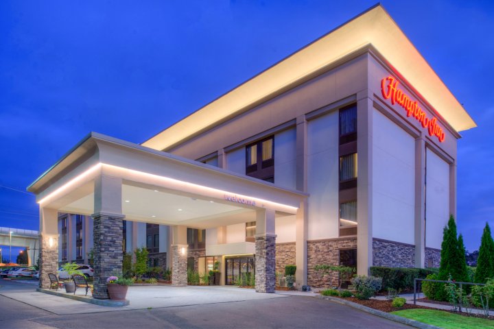 西雅图机场欢朋酒店(Hampton Inn Seattle Airport)