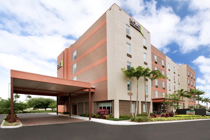 佛罗里达城希尔顿惠庭套房酒店(Home2 Suites by Hilton Florida City)