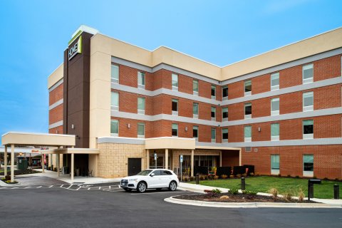 夏洛特穆尔斯维尔希尔顿惠庭酒店(Home2 Suites by Hilton Charlotte Mooresville, NC)