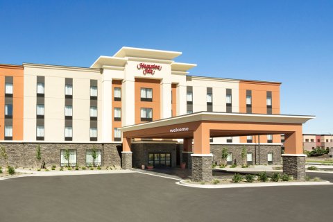 南岭肯纳威克希尔顿欢朋酒店(Hampton Inn Kennewick at Southridge)