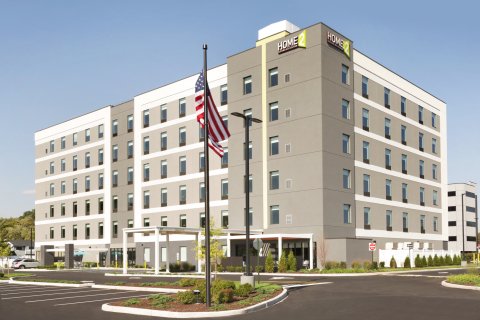 哈斯布鲁克高地希尔顿惠庭套房酒店(Home2 Suites by Hilton Hasbrouck Heights)