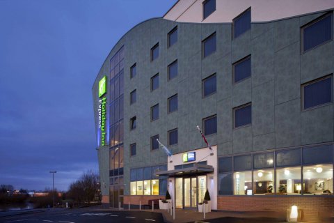 快捷假日塔姆沃思酒店(Holiday Inn Express Tamworth, an IHG Hotel)