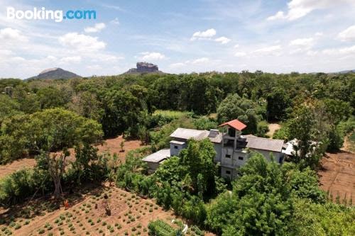 锡吉里亚阳光别墅(Sigiriya Sun Shine Villa)