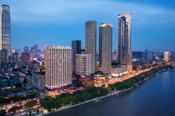 长沙国金中心异国印象酒店