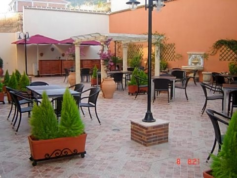 马托斯城市酒店(Hotel Ciudad de Martos)