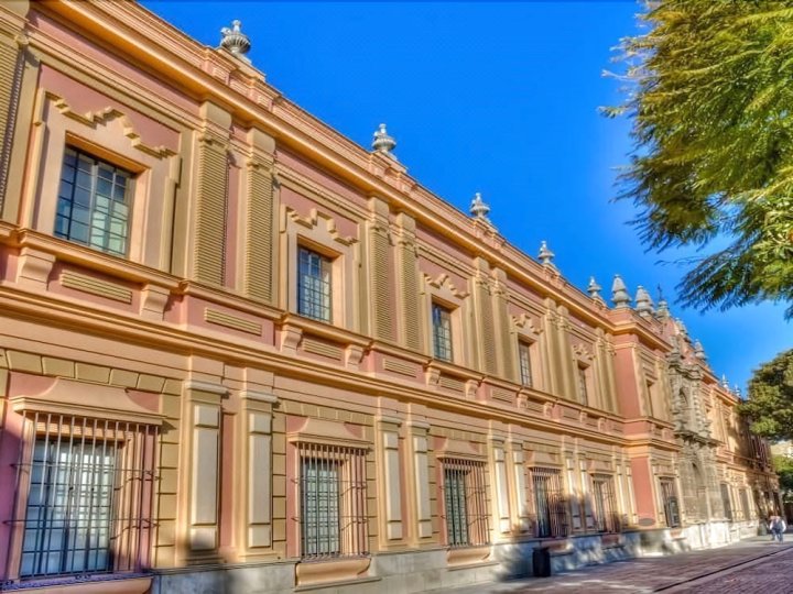 Reservarloen Casa del Museo