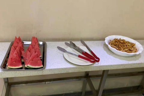 都市118连锁酒店(东平明湖中学店)