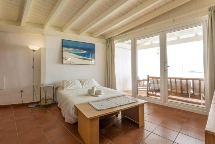 Villa Remos Ocho Heated Private Pool Walk to Beach Sea Views A C Wifi