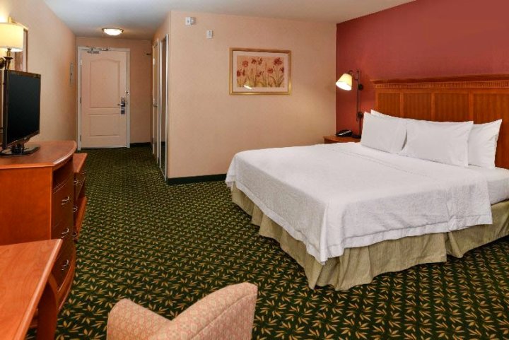 卡斯珀欢朋套房酒店(Newly Renovated-Hampton Inn & Suites Casper)