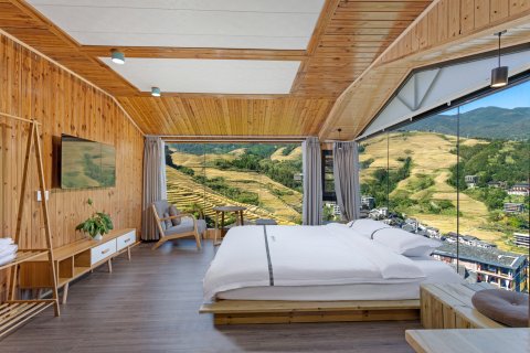 龙脊梯田金坑大寨漫步云居智能全景酒店(千层天梯观景台店)