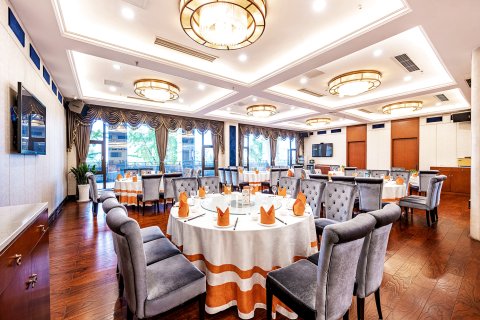 两江丽景酒店(重庆解放碑店)