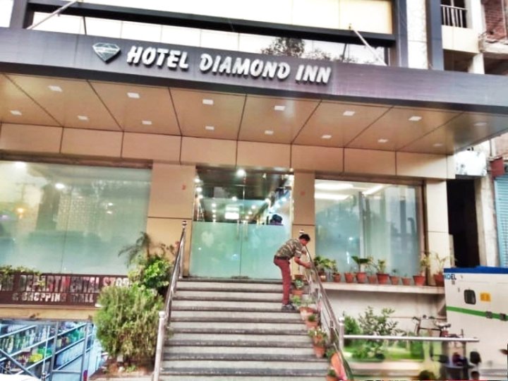 Hotel Diamond Inn