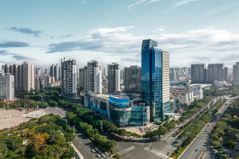 赣州格兰云天国际酒店(万象城南河古浮桥店)