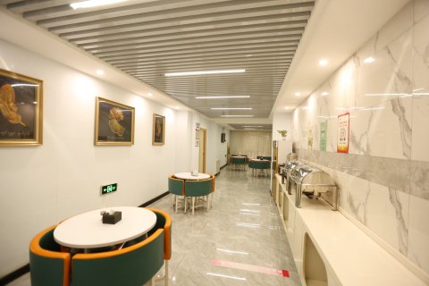 华驿酒店(卢龙万豪店)