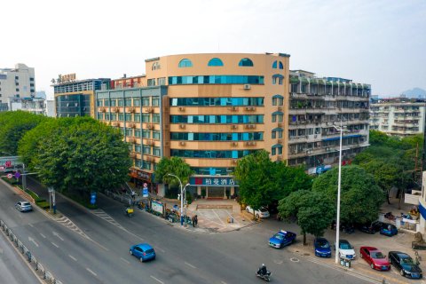 柏曼酒店(桂林象山公园漓江店)