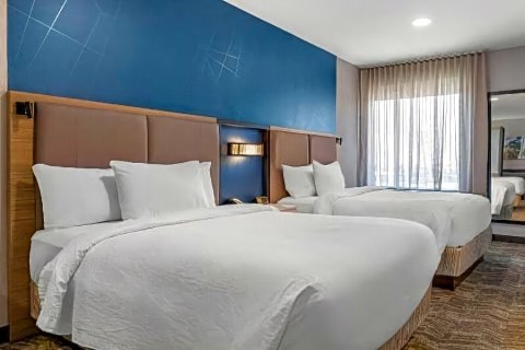 普拉森提亚阿纳海姆/富勒顿万豪春丘酒店(SpringHill Suites by Marriott Anaheim Placentia Fullerton)