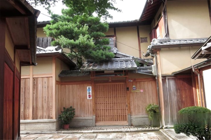 武士度假屋(Samurai Inn)