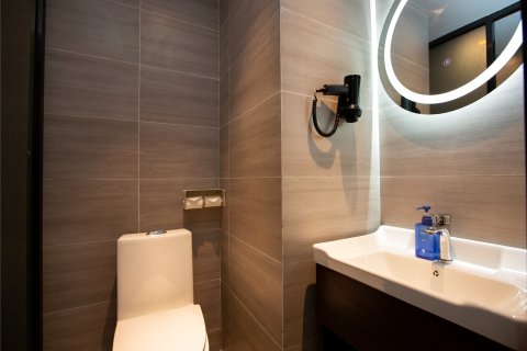 汉庭酒店(郑州文化路人民医院地铁站店)