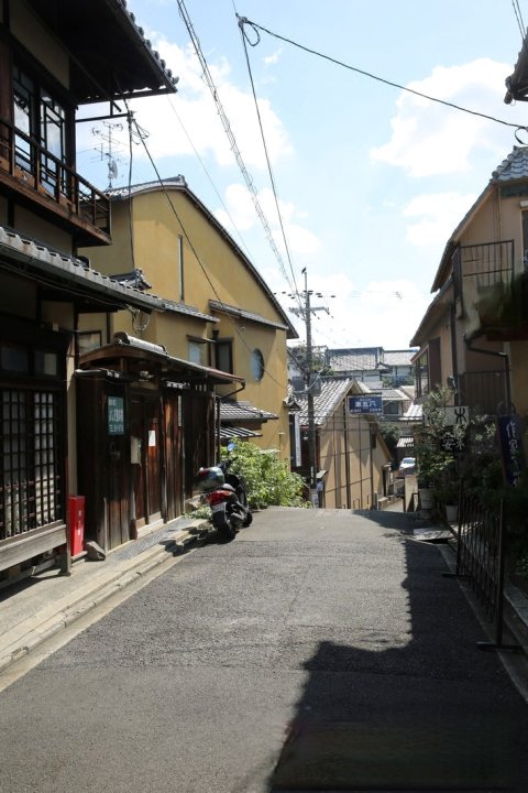 清水寺步行2分钟合法民宿-漱石居(Apartment 2 minute walk to Kiyomizu Temple)