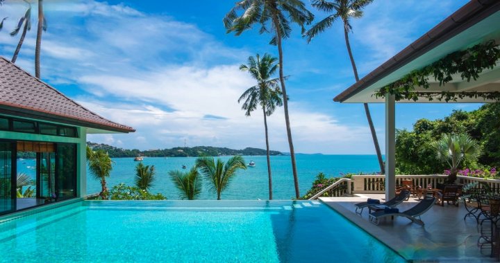 海岭海滨豪华别墅(Beach Front Luxury Hai Leng Villa)