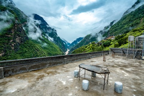 香格里拉中虎跳张老师客栈