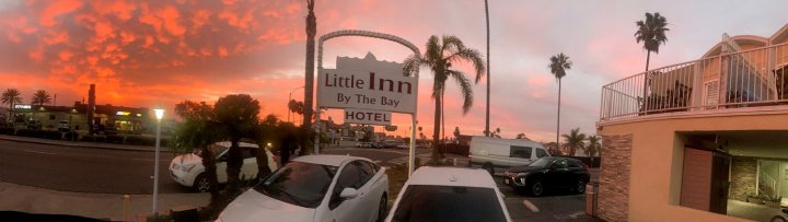 纽波特海滩酒店海湾小旅馆(Little Inn By The Bay Newport Beach Hotel)