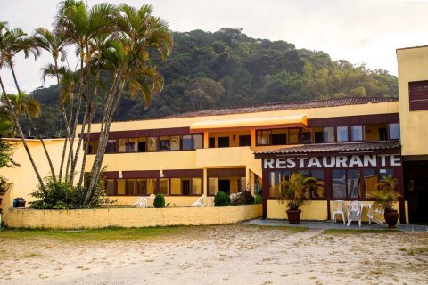 瓜鲁雅 H 餐厅酒店(Pousada e Restaurante H Guarujá)