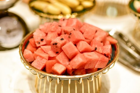 大连火车站亚朵酒店