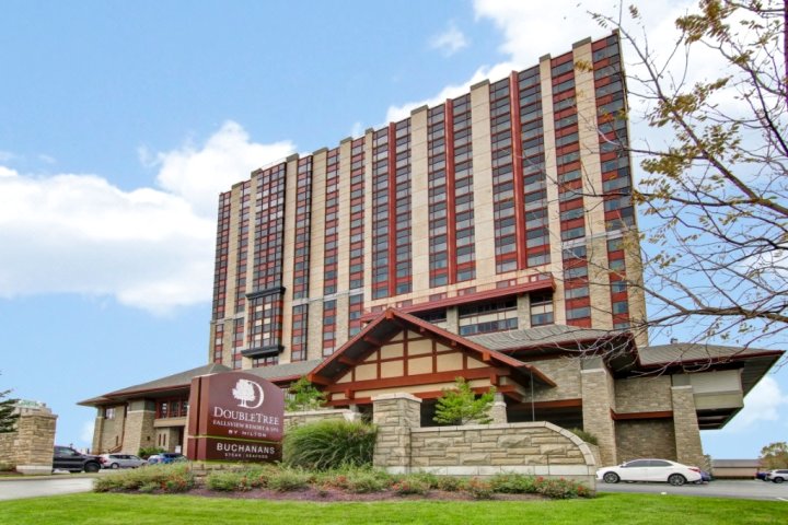 希尔顿逸林瀑布景观Spa度假酒店-尼亚加拉瀑布(DoubleTree Fallsview Resort & Spa by Hilton - Niagara Falls)