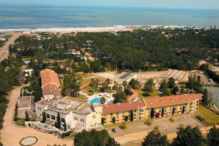 彭德尔埃斯特度假村及水疗中心(Punta del Este Resort & Spa)