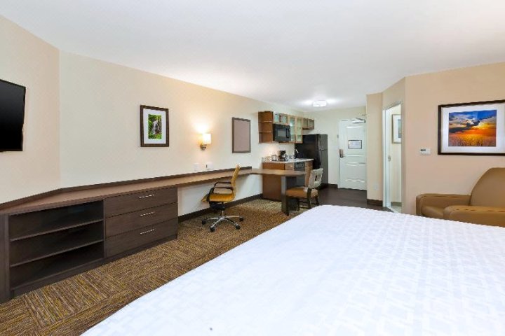 路易斯威尔 - 东北市中心区烛木套房酒店 - IHG 旗下酒店(Candlewood Suites Louisville - NE Downtown Area, an IHG Hotel)